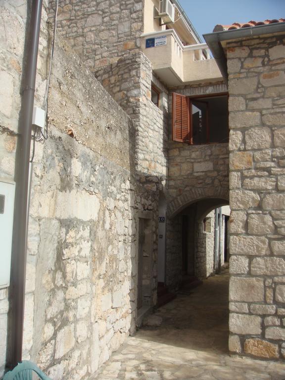 Apartmán Apartman Klarin - Old Stone House Jezera Exteriér fotografie